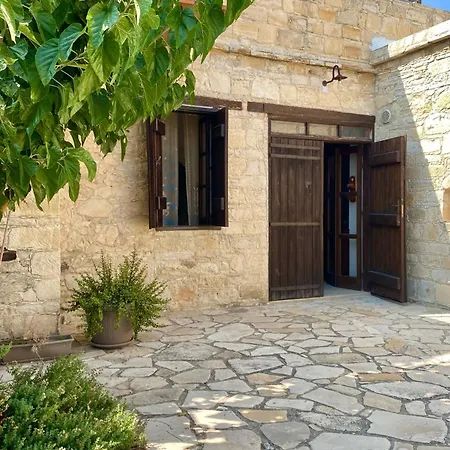 Nyaraló Levanda House - Traditional House Vásza Kilaníu