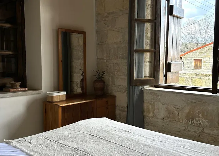 Semesterbostad Levanda House - Traditional House Vasa Koilaniou *